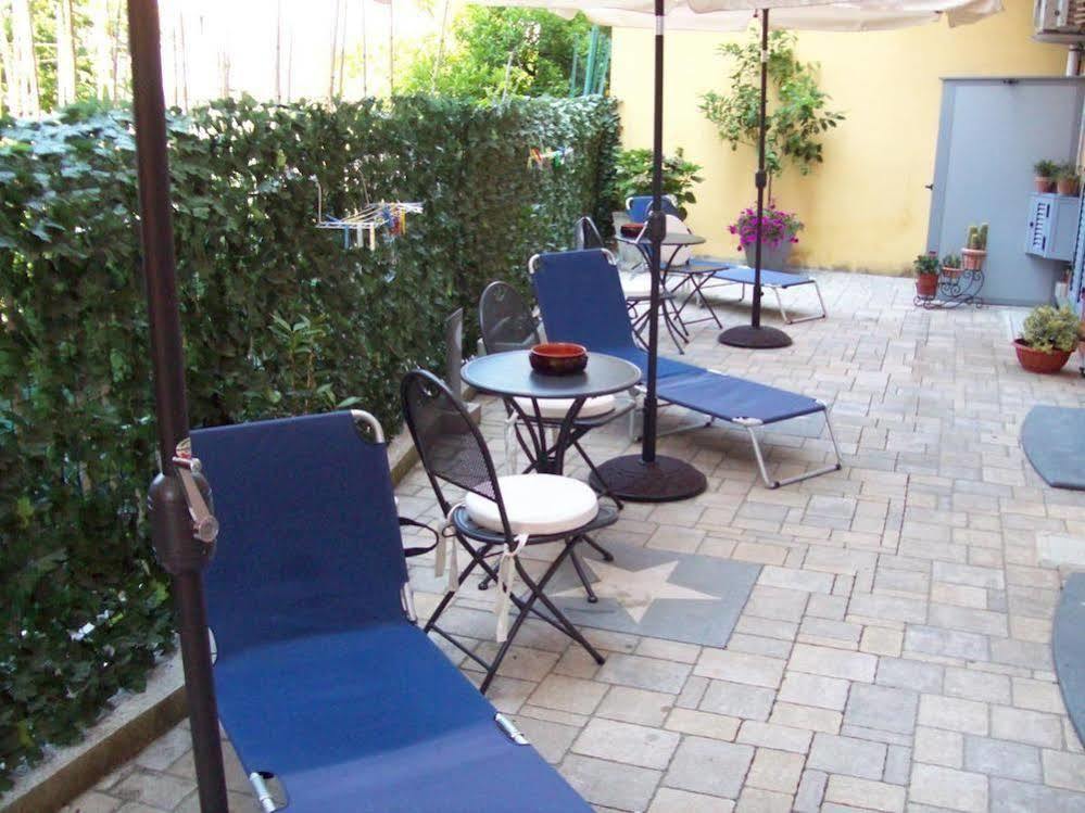 Guest house Le Divine - Reception Via Xxv Aprile 5