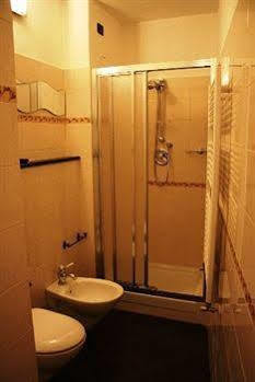 Le Divine - Reception Via Xxv Aprile 5 Guest house Levanto